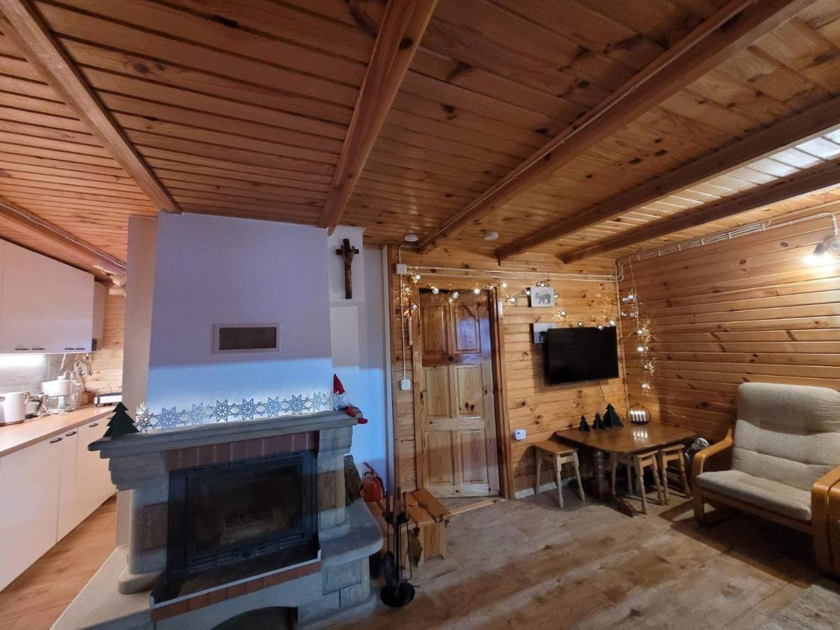 Urocza Chata Z Sauna W Bieszczadzkim Parku Krajobrazowym Bukowiec  Exterior photo