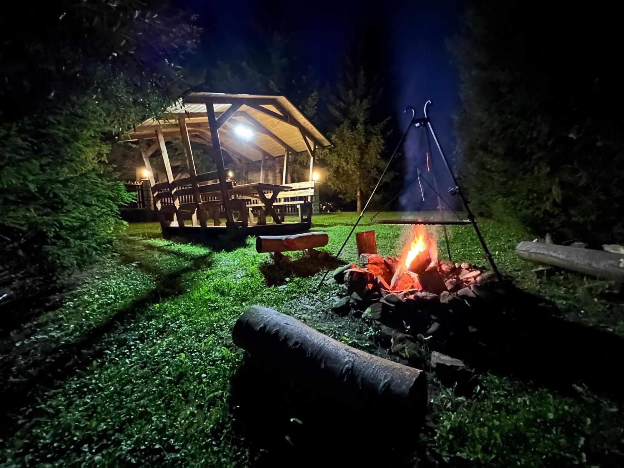 Urocza Chata Z Sauna W Bieszczadzkim Parku Krajobrazowym Bukowiec  Exterior photo